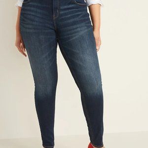 Old Navy Mid-Rise Jeans